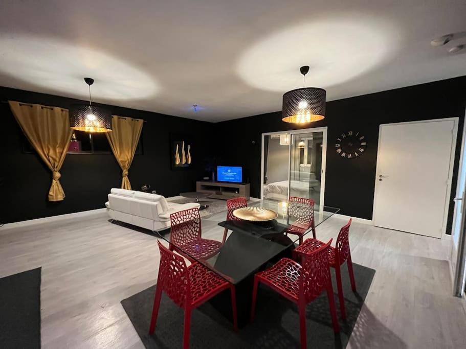 Appartamento Destination Confidentielle Clermont-Ferrand Esterno foto