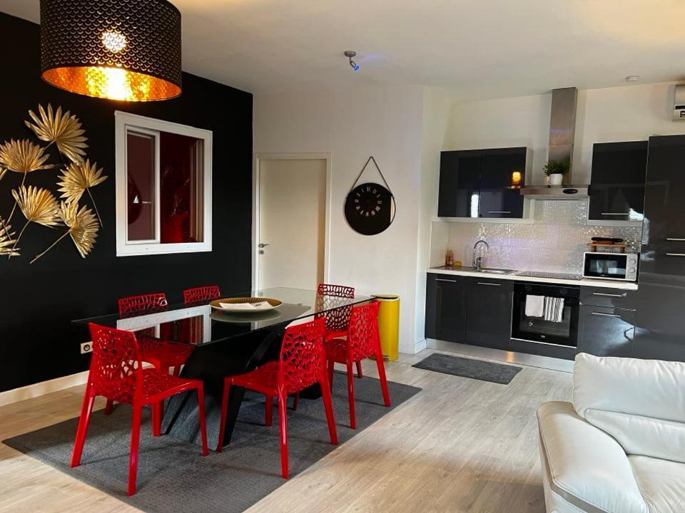 Appartamento Destination Confidentielle Clermont-Ferrand Esterno foto